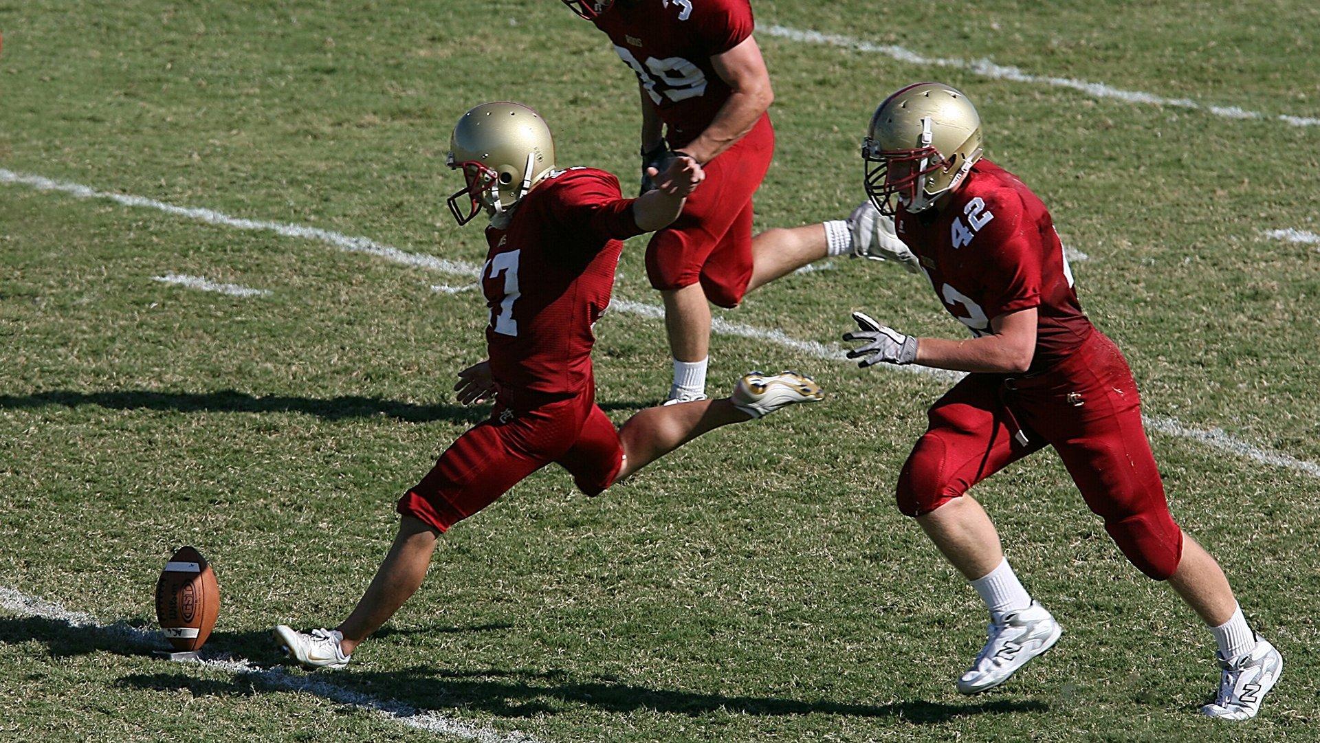 冰球联赛激战正酣,豪门对决引爆冬季热潮
