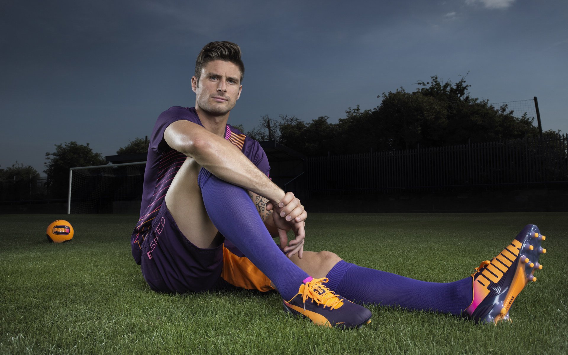 巴塞罗那逆转皇家社会,西甲冠军悬念再起